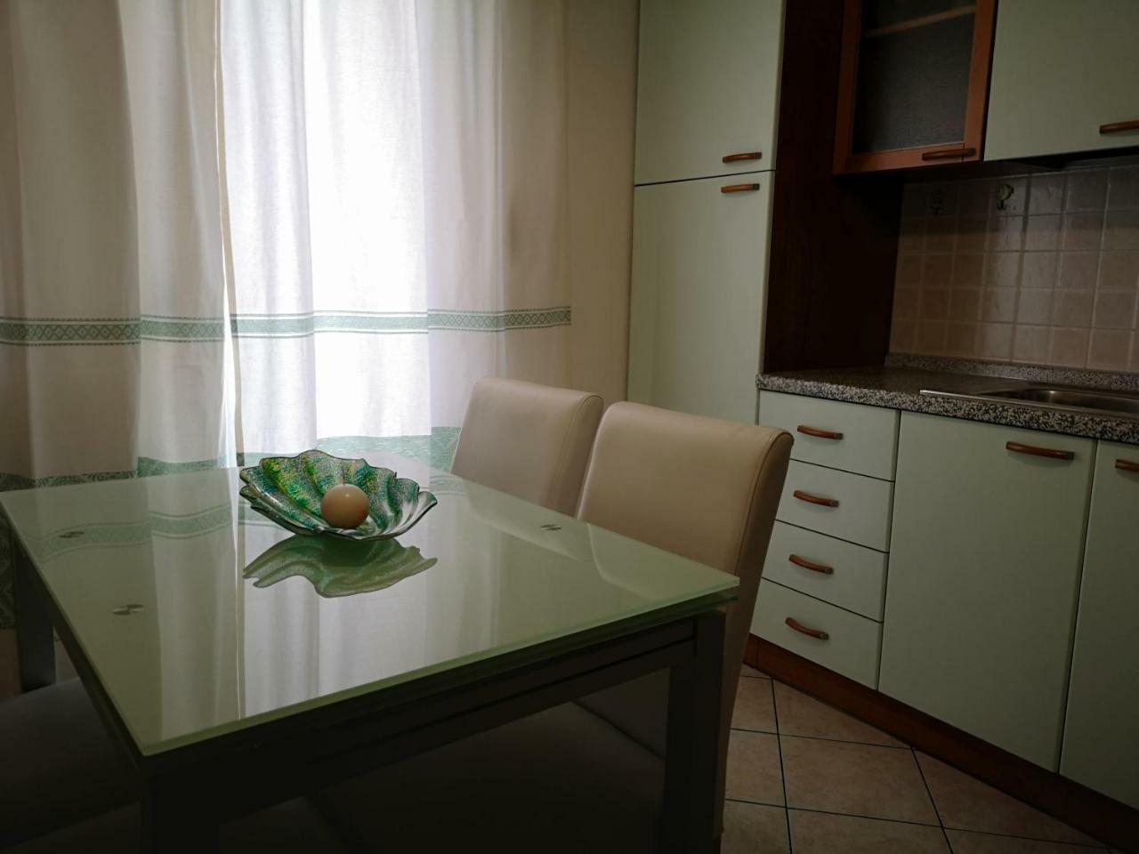 Casa Vacanza Giulia Budoni Exterior foto
