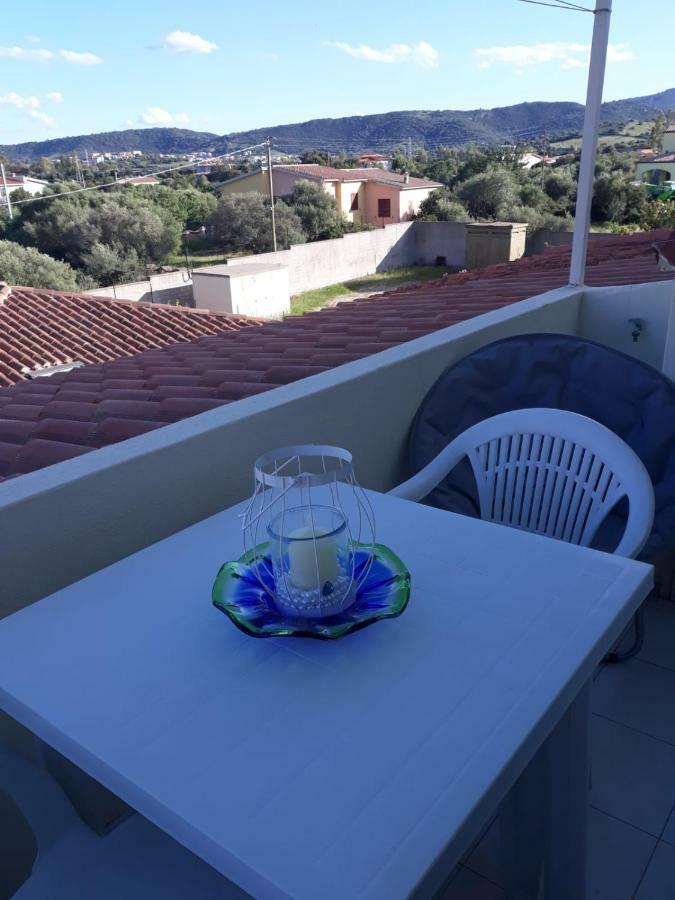 Casa Vacanza Giulia Budoni Exterior foto